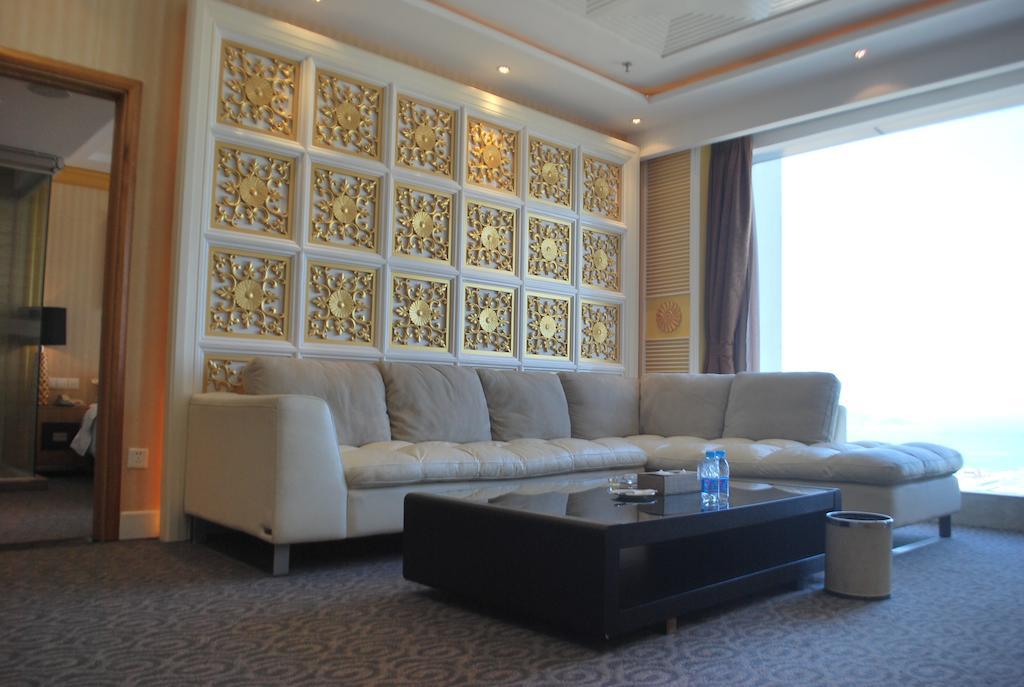 The Center Hotel Weihai Bilik gambar